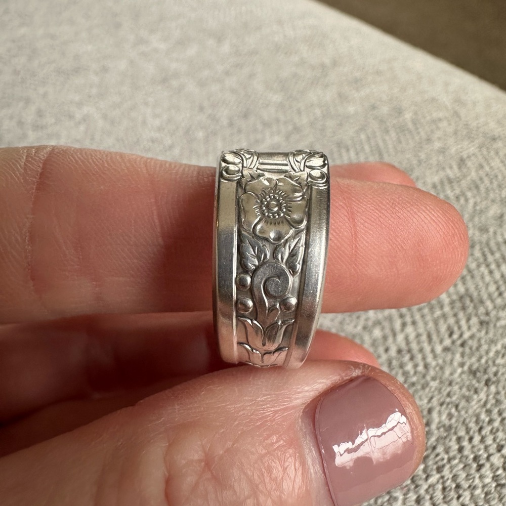 Silverware Ring - Picture 8 of 15